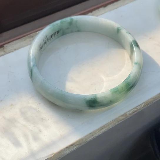 未镶嵌手镯翡翠翡翠手镯