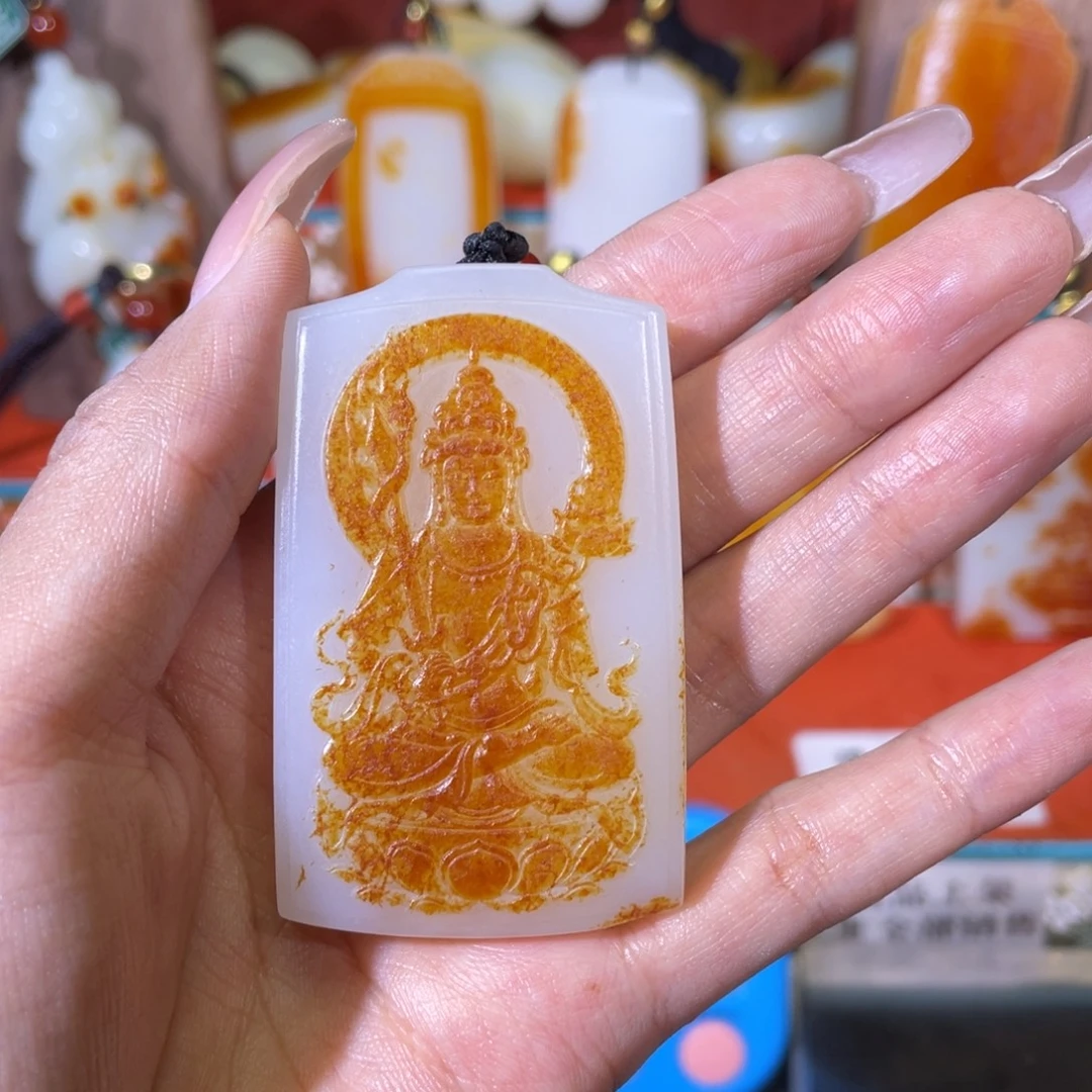 随***。和田玉未镶嵌挂件