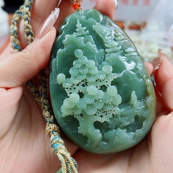 和田玉未镶嵌颈饰