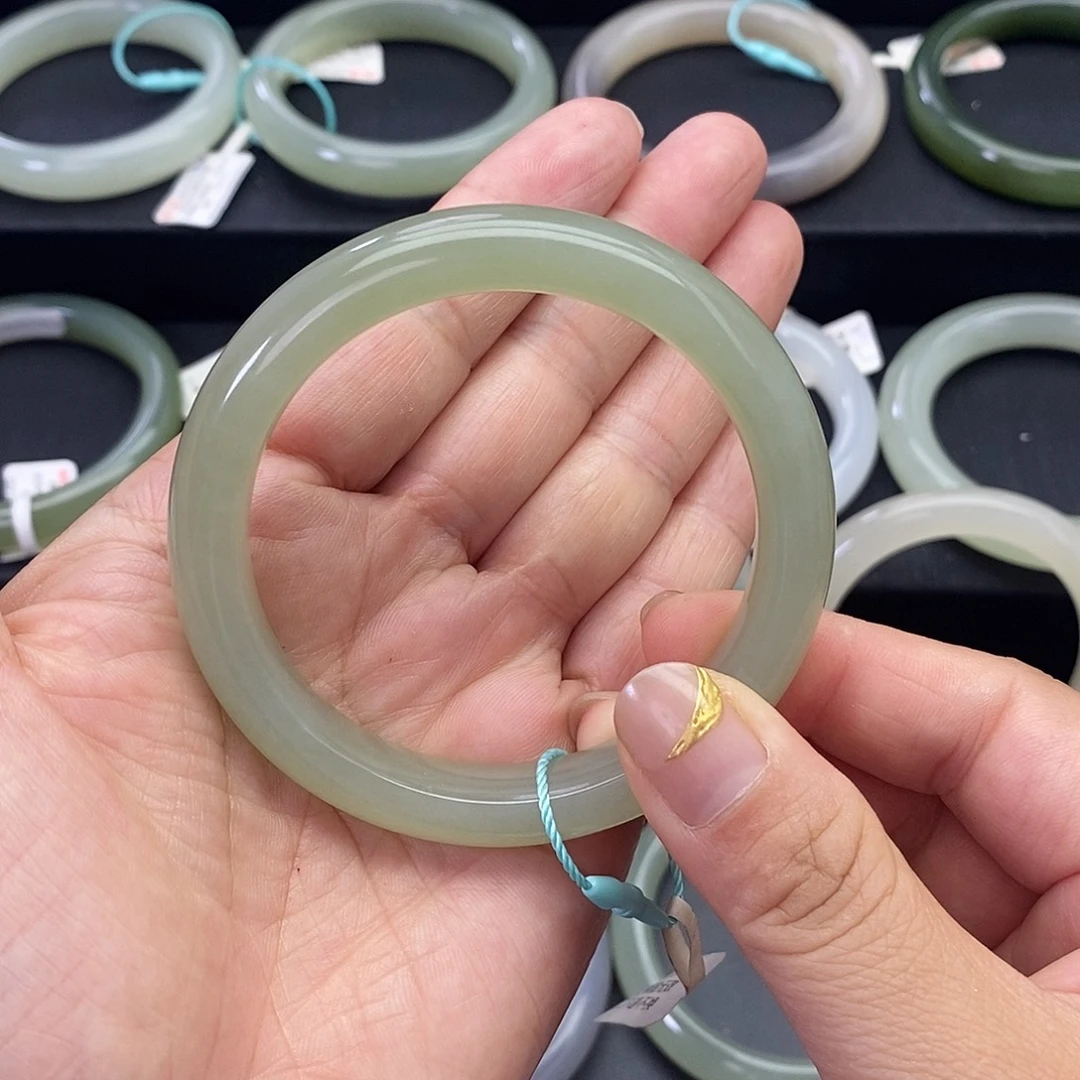 和田玉未镶嵌珠宝奇石56.57