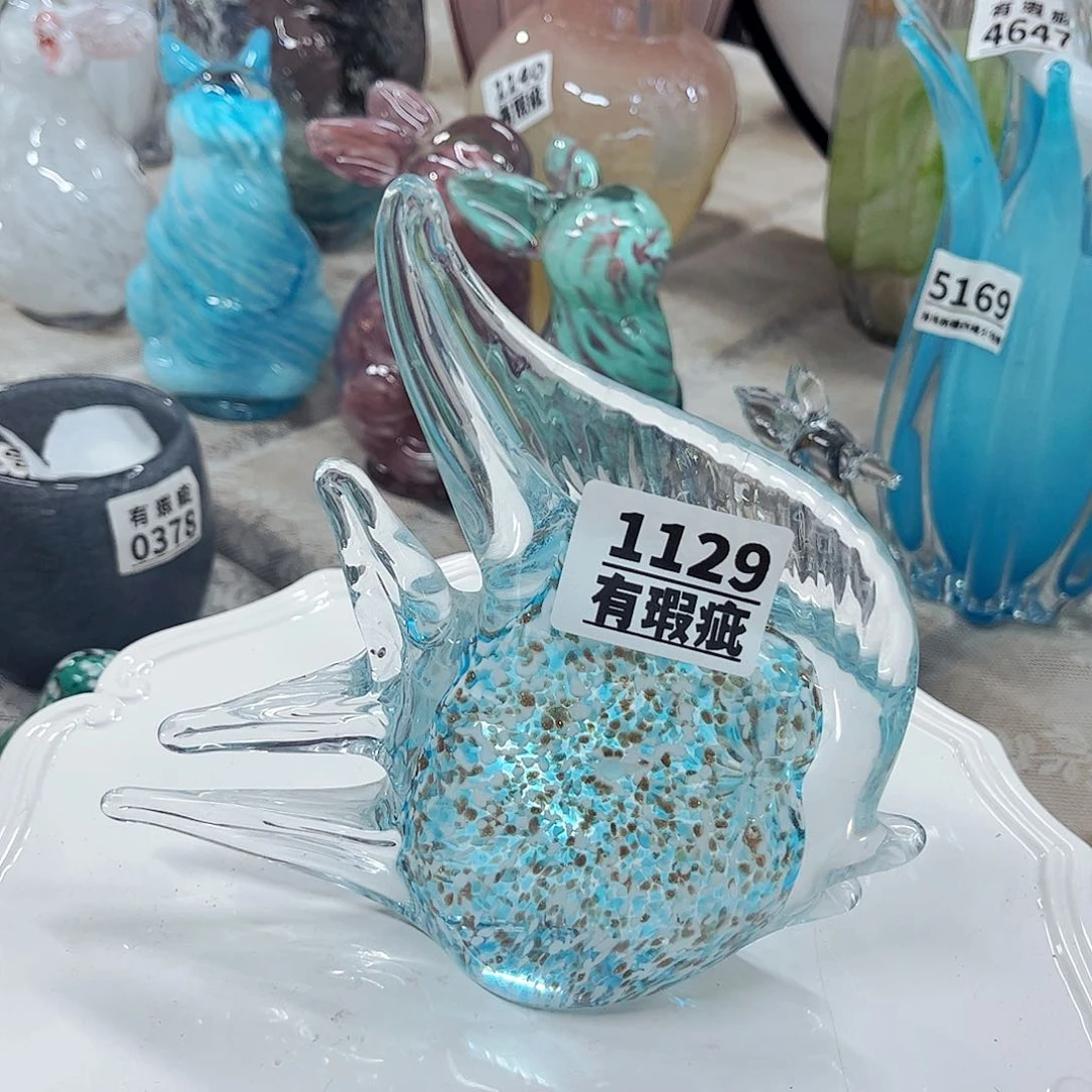 1129鱼 微瑕 家悦琉璃花器摆件