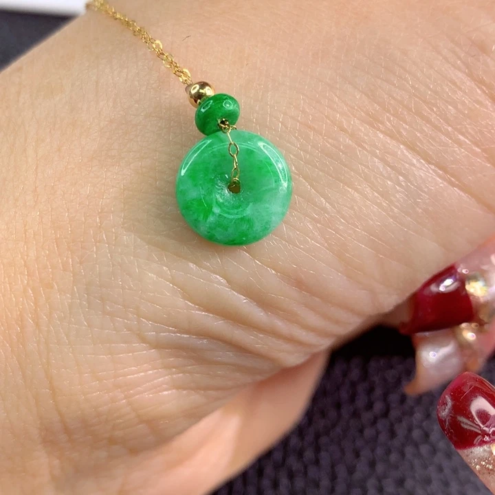 翡翠颈饰18K金镶嵌翡翠