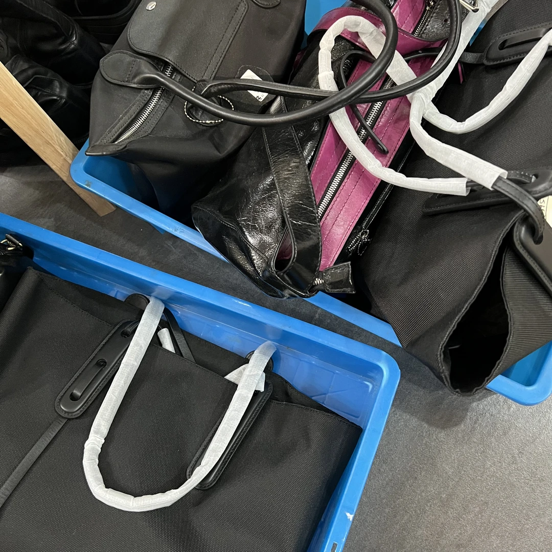 BB2025黑色肩包 气质包包时尚休闲