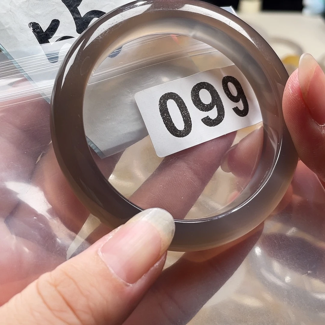 手镯玛瑙/玉髓未镶嵌