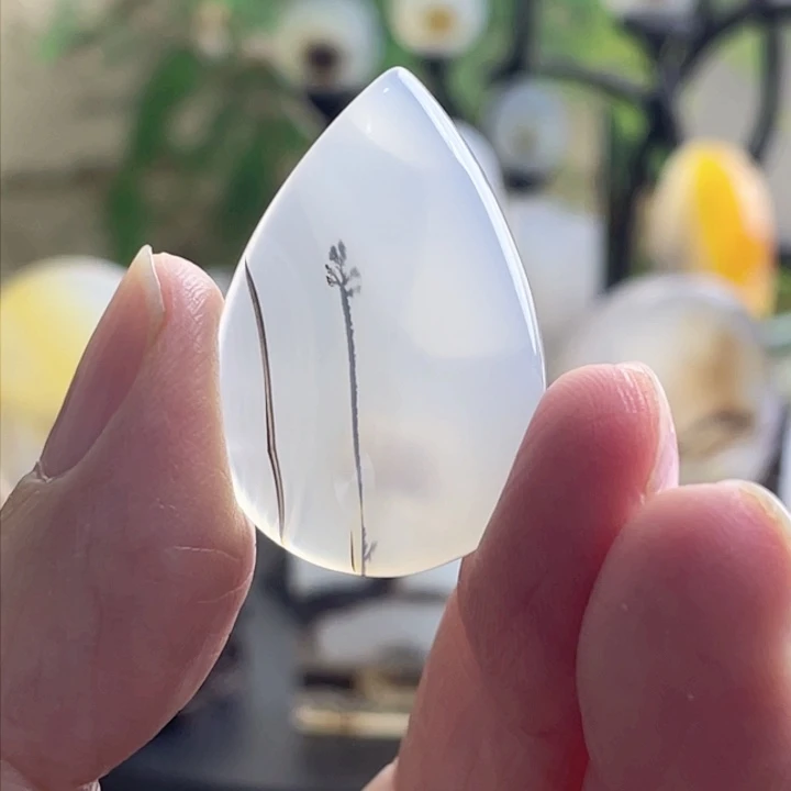 玛瑙/玉髓珠宝半成品未镶嵌赵**.