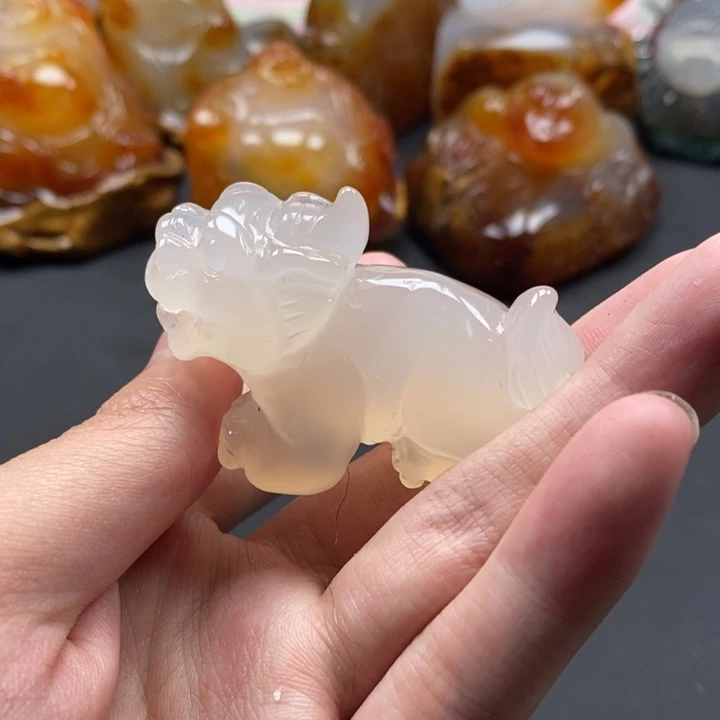 玛瑙/玉髓未镶嵌颈饰玛瑙