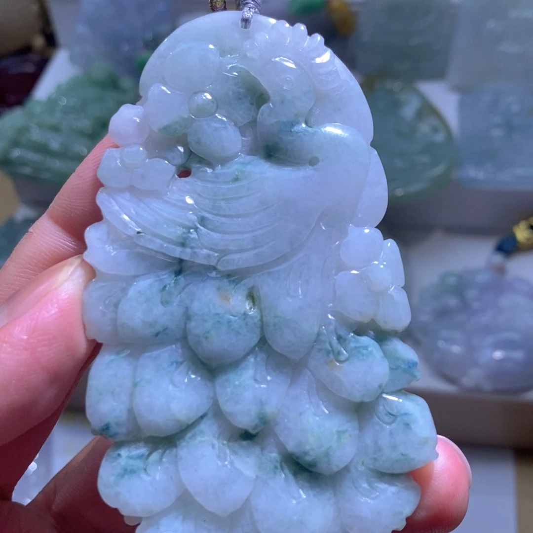 【闪购商品】翡翠未镶嵌颈饰111111111111