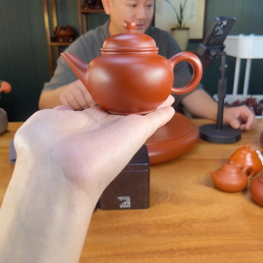 大***天茶壶紫砂大红袍水平100cc左右