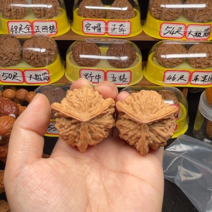 狮***向文玩核桃把件7号37尺盘山三棱