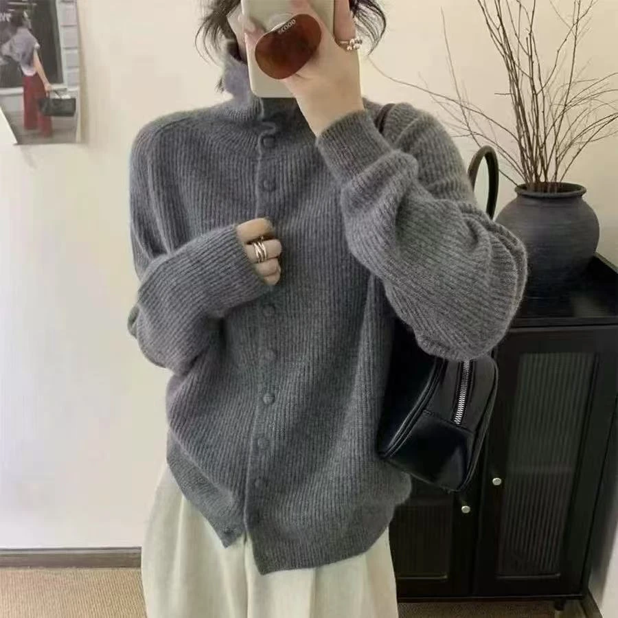 冬季新款高领单排扣纯色针织衫女时尚开衫