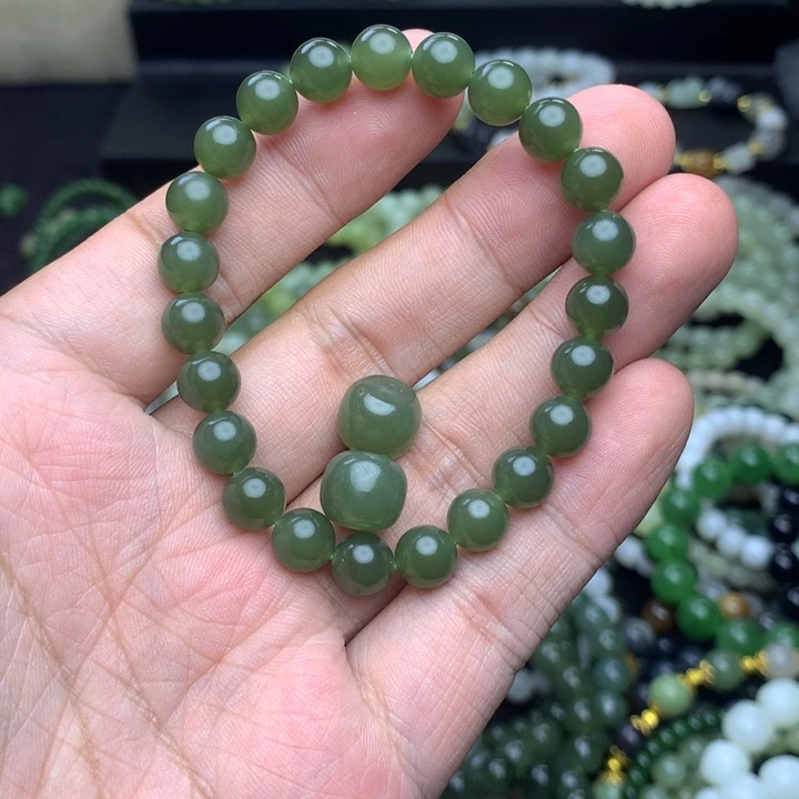 G***d和田玉未镶嵌手串