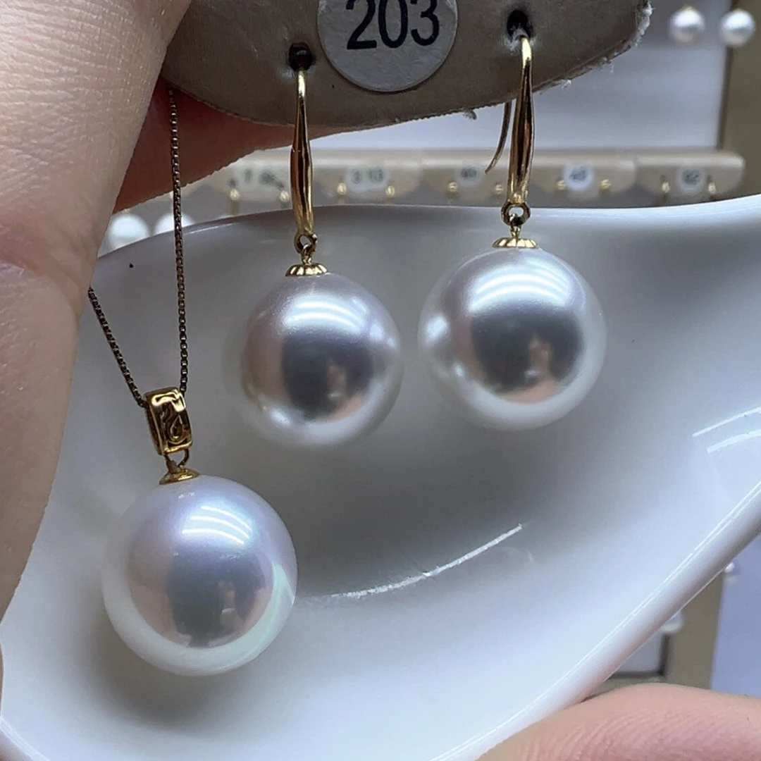 淡水珍珠18K金镶嵌吊坠(赠链)