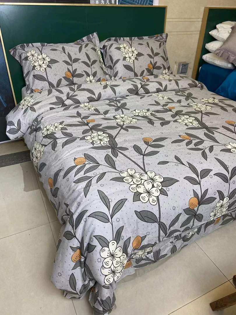 工厂直销。全棉活性印花保暖柔软加厚冬季磨毛四件套被套床单