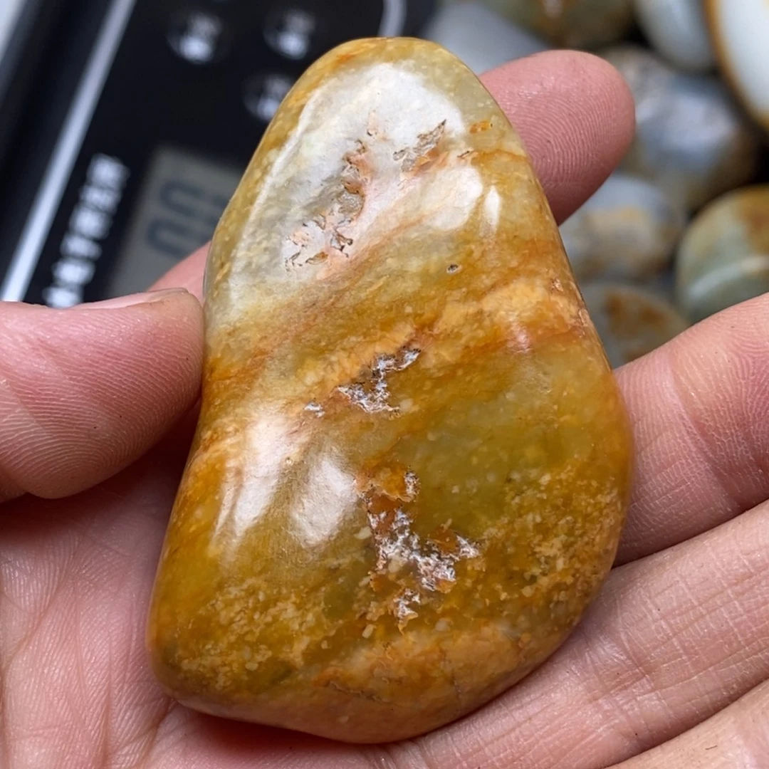 和田玉（糖玉）挂件未镶嵌