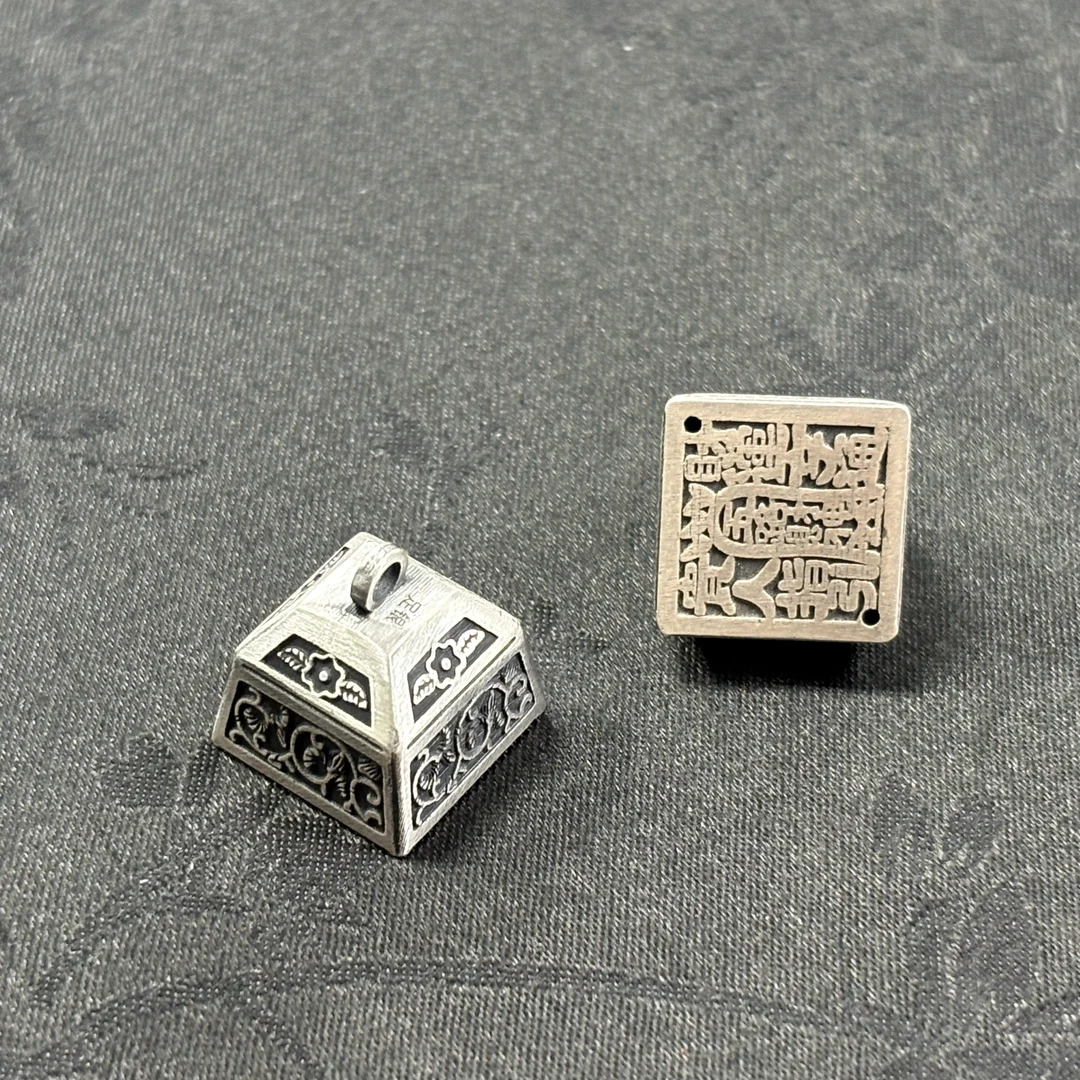 足银银制品 「戴琴珠宝」DQ4523-足银五路财神吊坠(发其一)