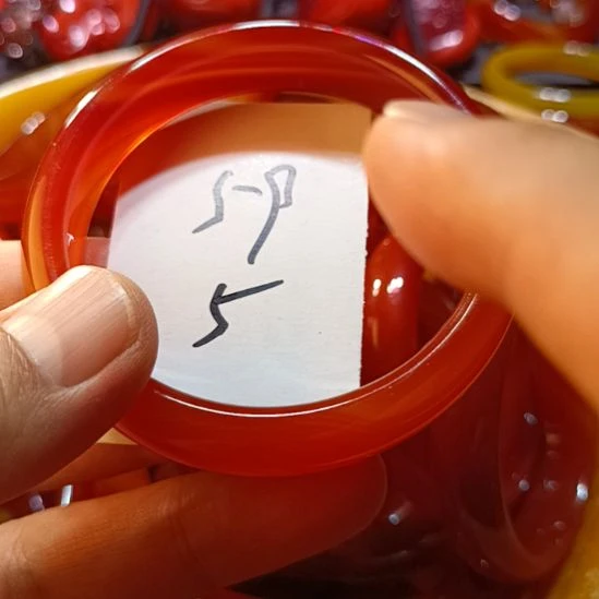 玛瑙/玉髓手镯未镶嵌