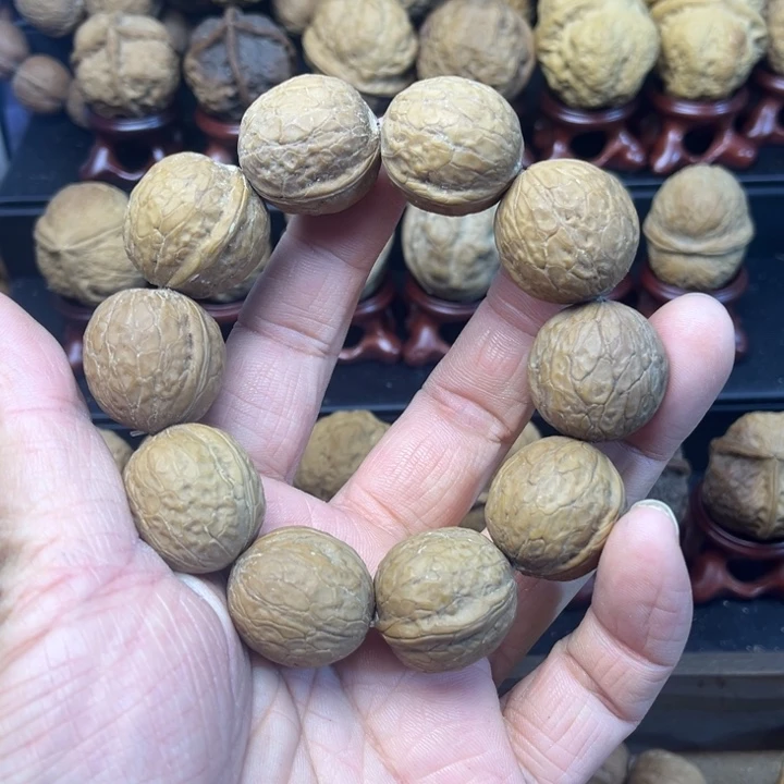 核桃铁核桃皮蛋手串