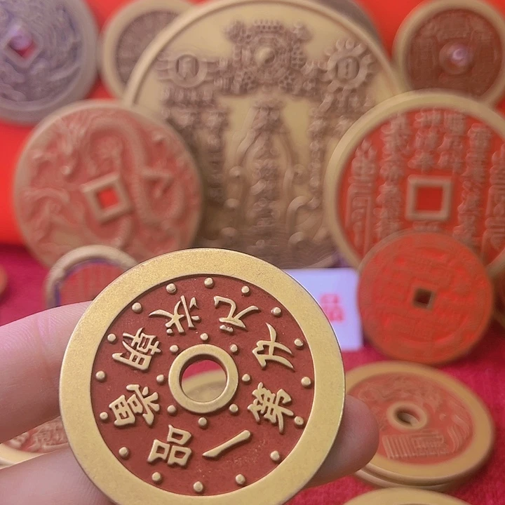 精品高货花钱护您万周全（现代工艺品