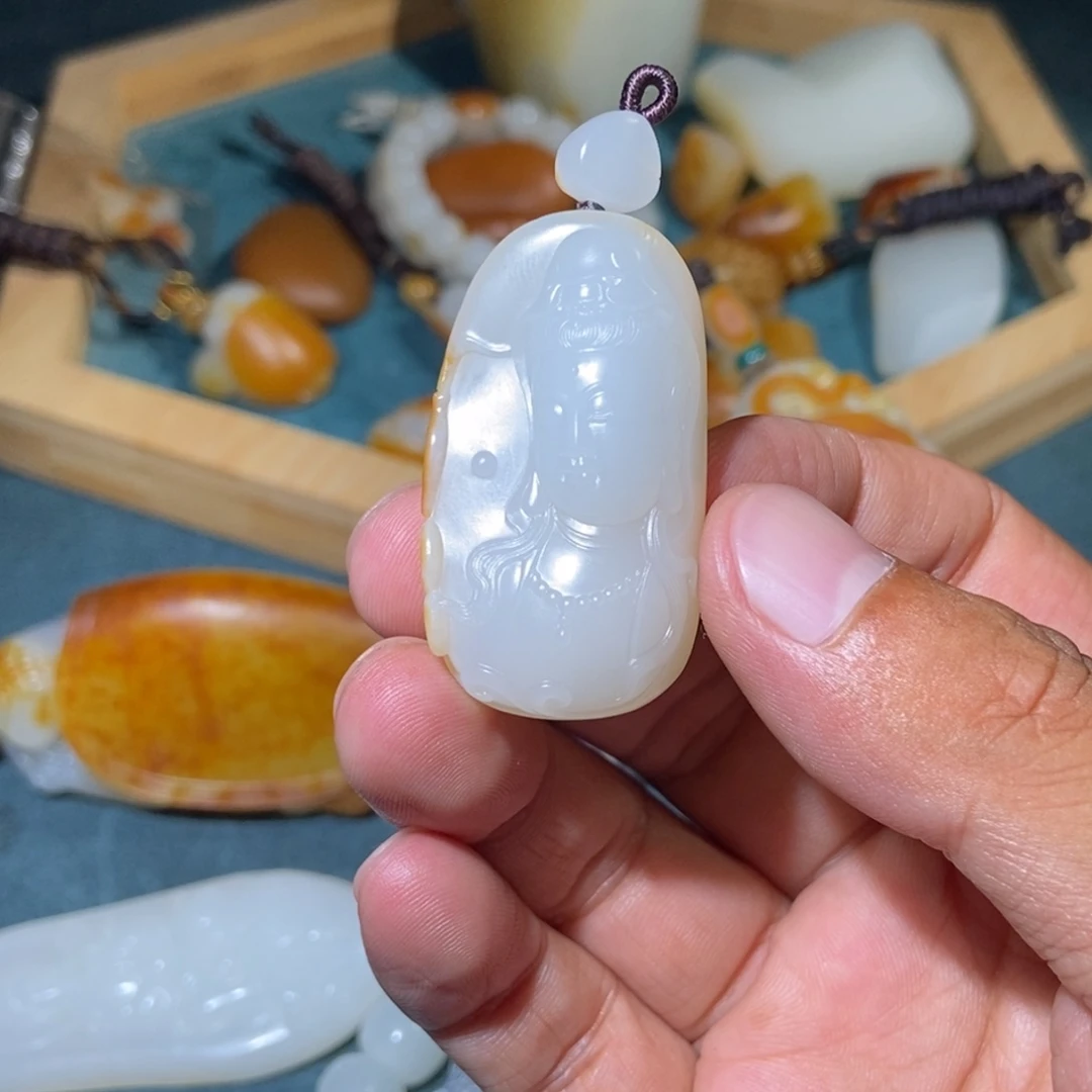 未镶嵌和田玉挂件