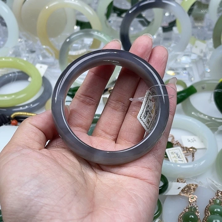 和田玉手镯54.8未镶嵌