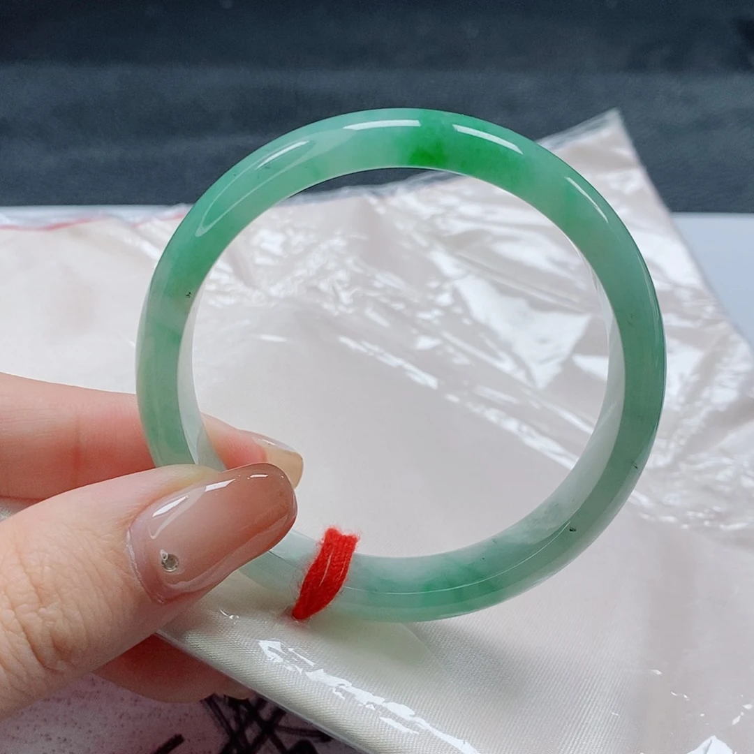 【闪购商品】未镶嵌手镯翡翠427号