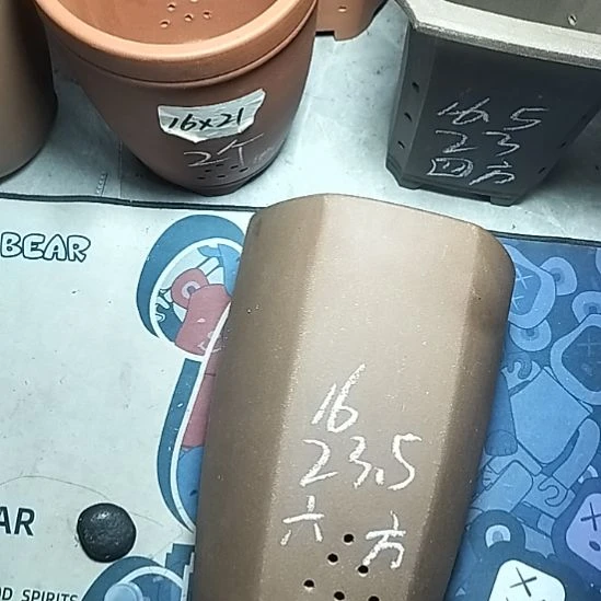 六方一个花泥微瑕