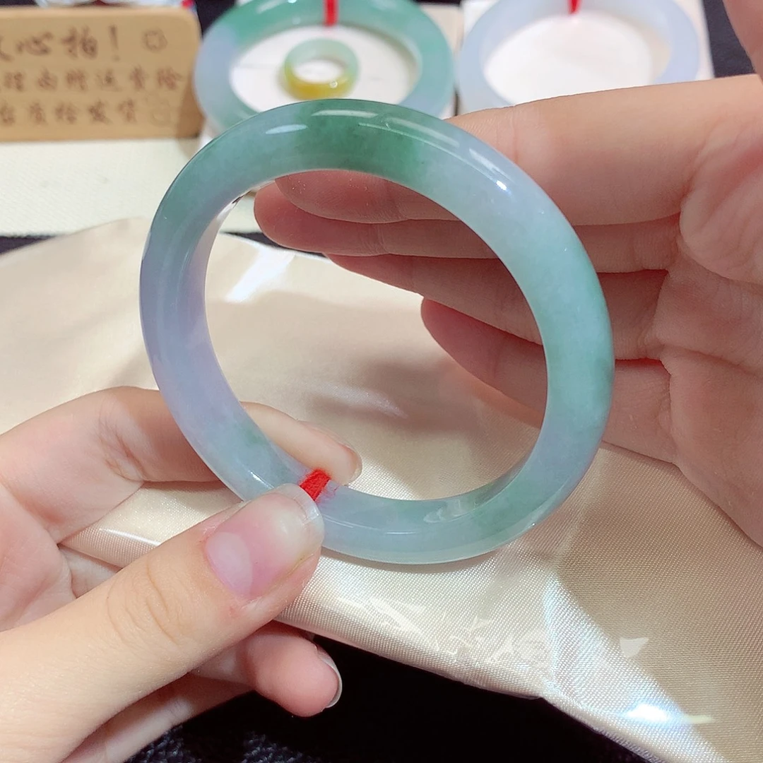 翡翠未镶嵌手镯280