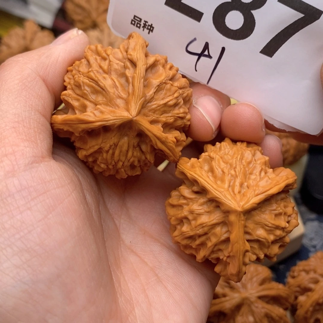 文玩核桃把件287号41盘山球奔