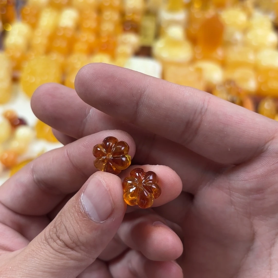 蜜蜡未镶嵌裸石瓜珠