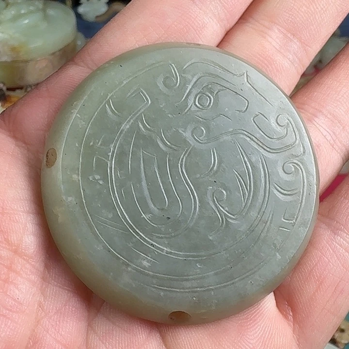 和田玉（糖玉）未镶嵌挂件