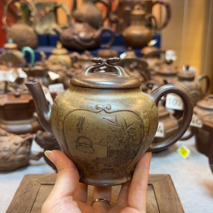 紫砂壶等艺术精品