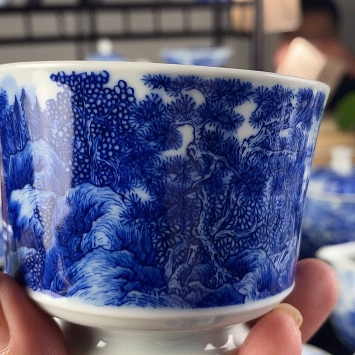 陶景德镇手工手绘青花山水