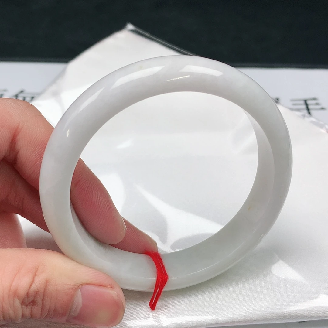 翡翠手镯未镶嵌圈58