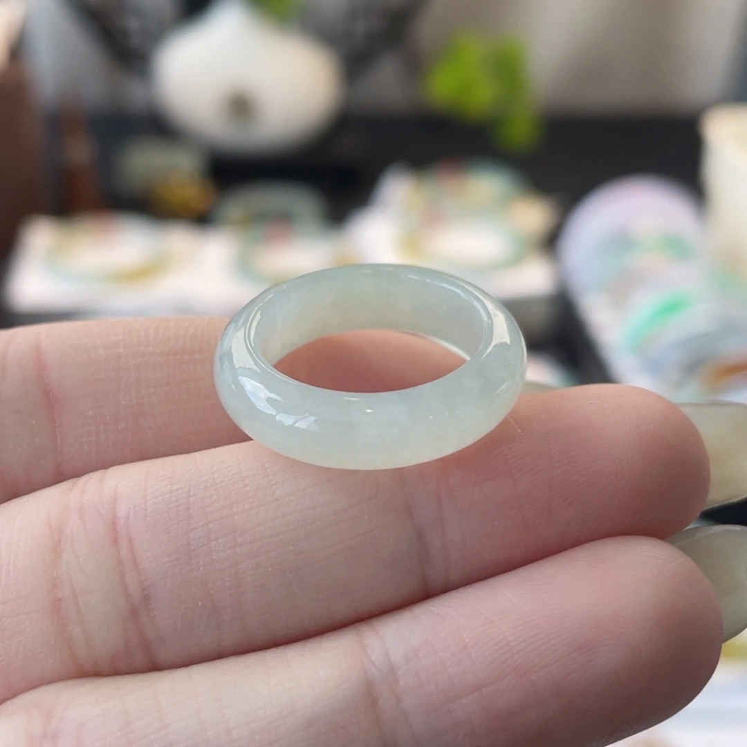 翡翠戒指未镶嵌15晴绿戒指