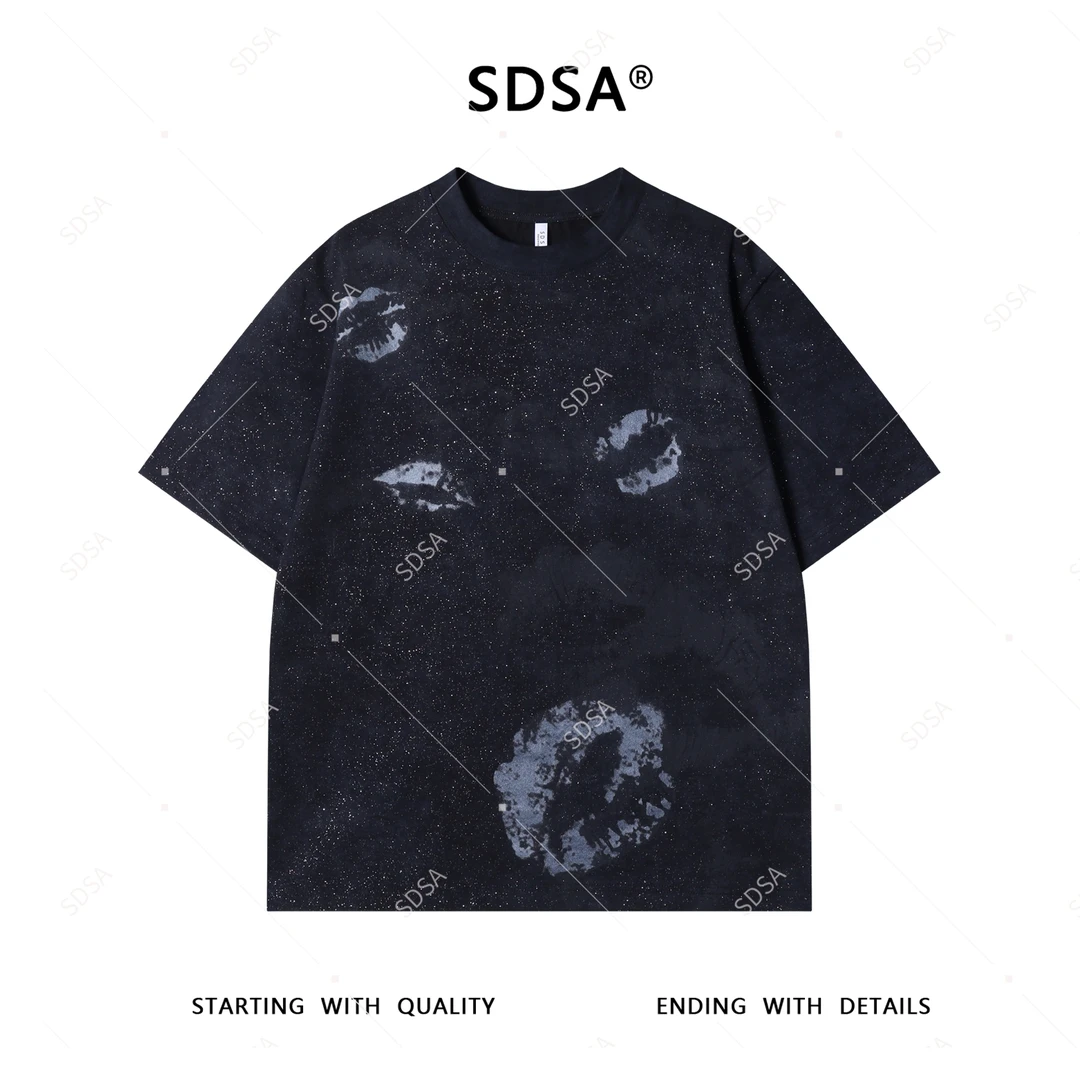 SDSA夏季新款男士痞帅潮流满天星嘴唇印花设计圆领短袖T恤显瘦