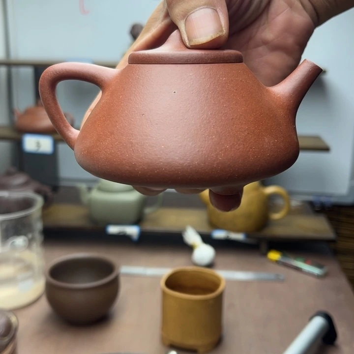 茶壶紫砂原矿无添加红皮龙紫泥180
