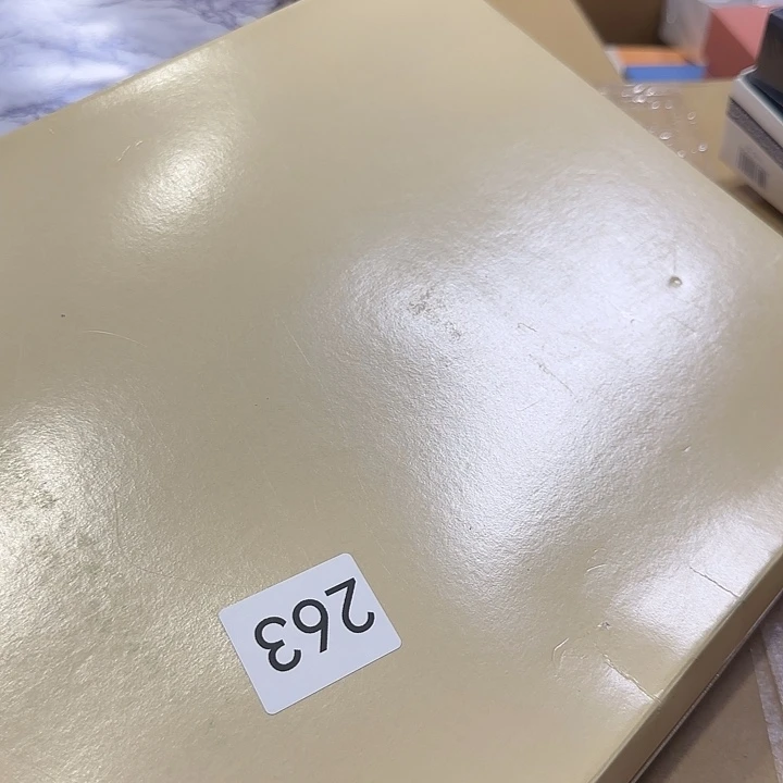 汐***越中古物品默认微瑕no退no换