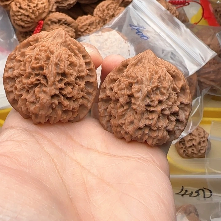 文玩核桃吊坠?****?满天星39