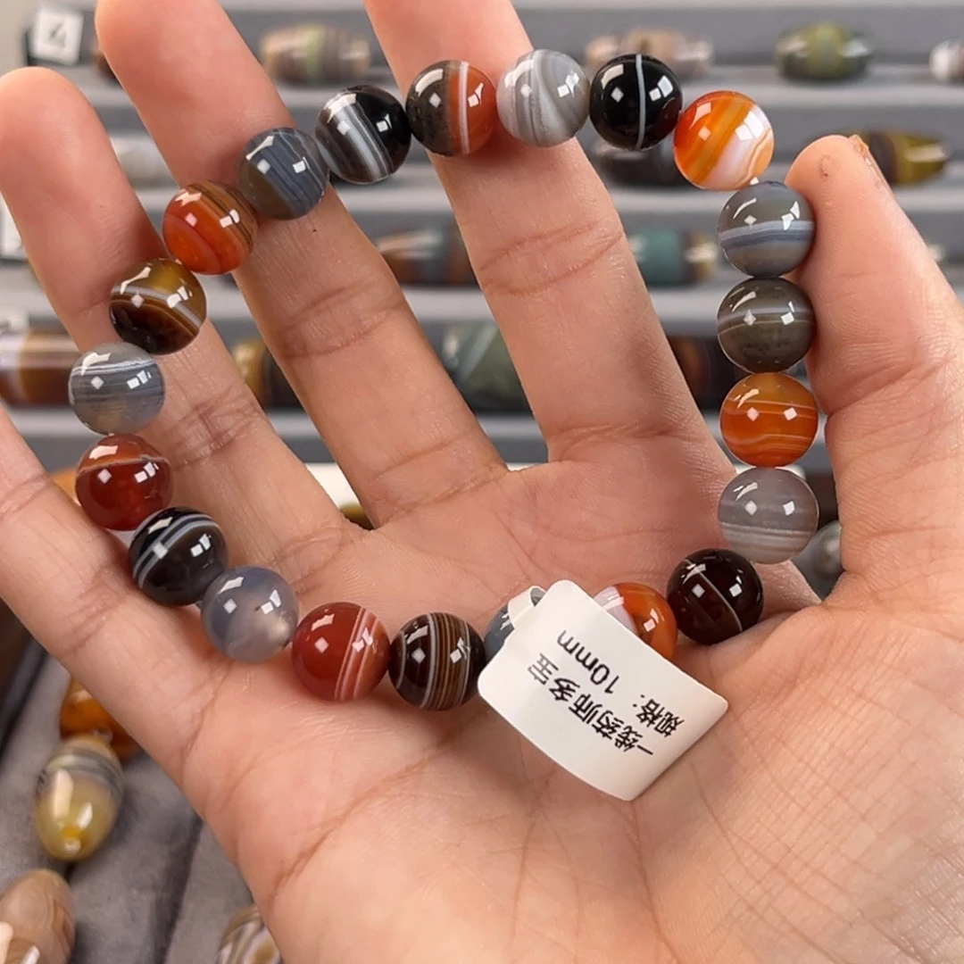 剑***看合金颈饰玛瑙/玉髓