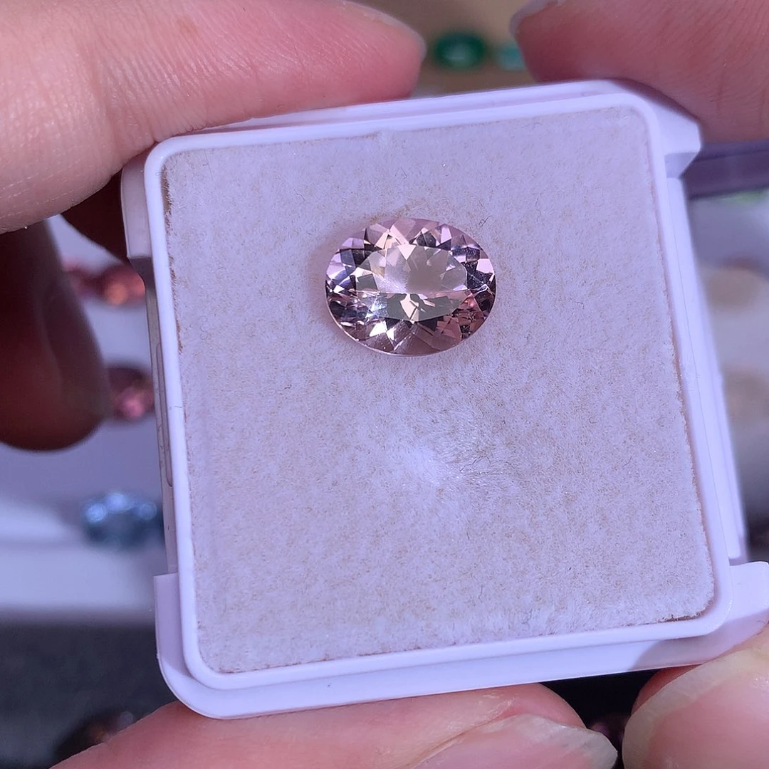 绿柱石（摩根石）裸石未镶嵌3.37ct