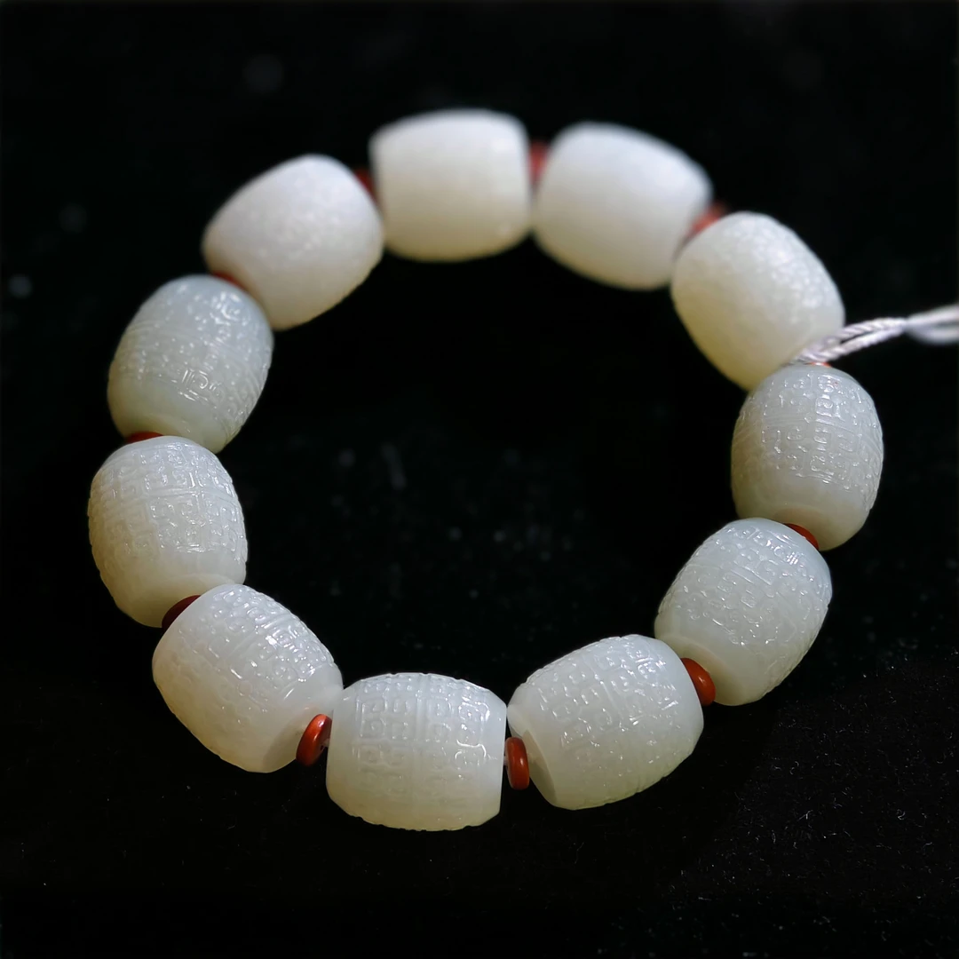 和田玉事事如意大点位手串8003Z