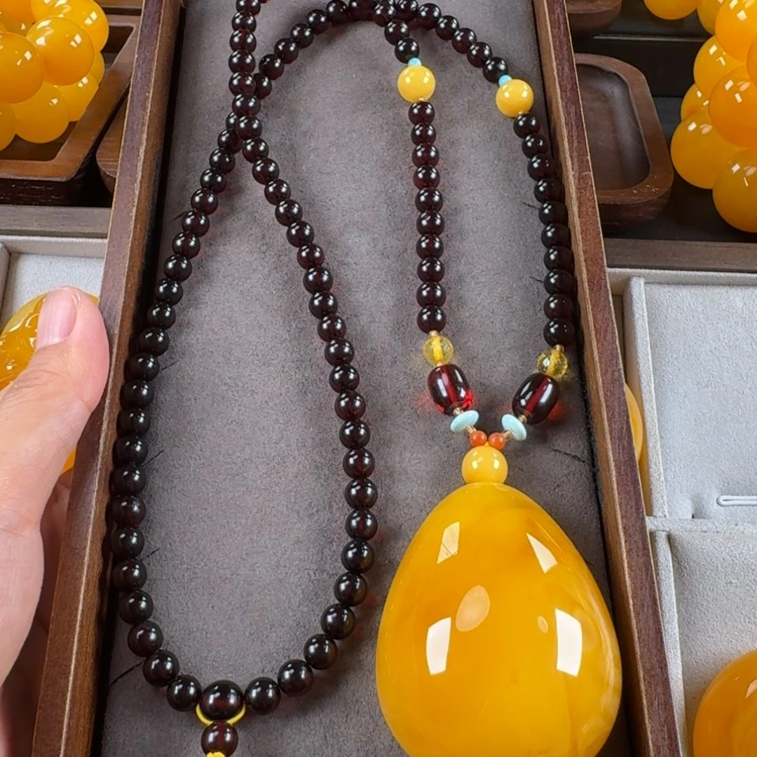 蜜蜡毛衣链未镶嵌