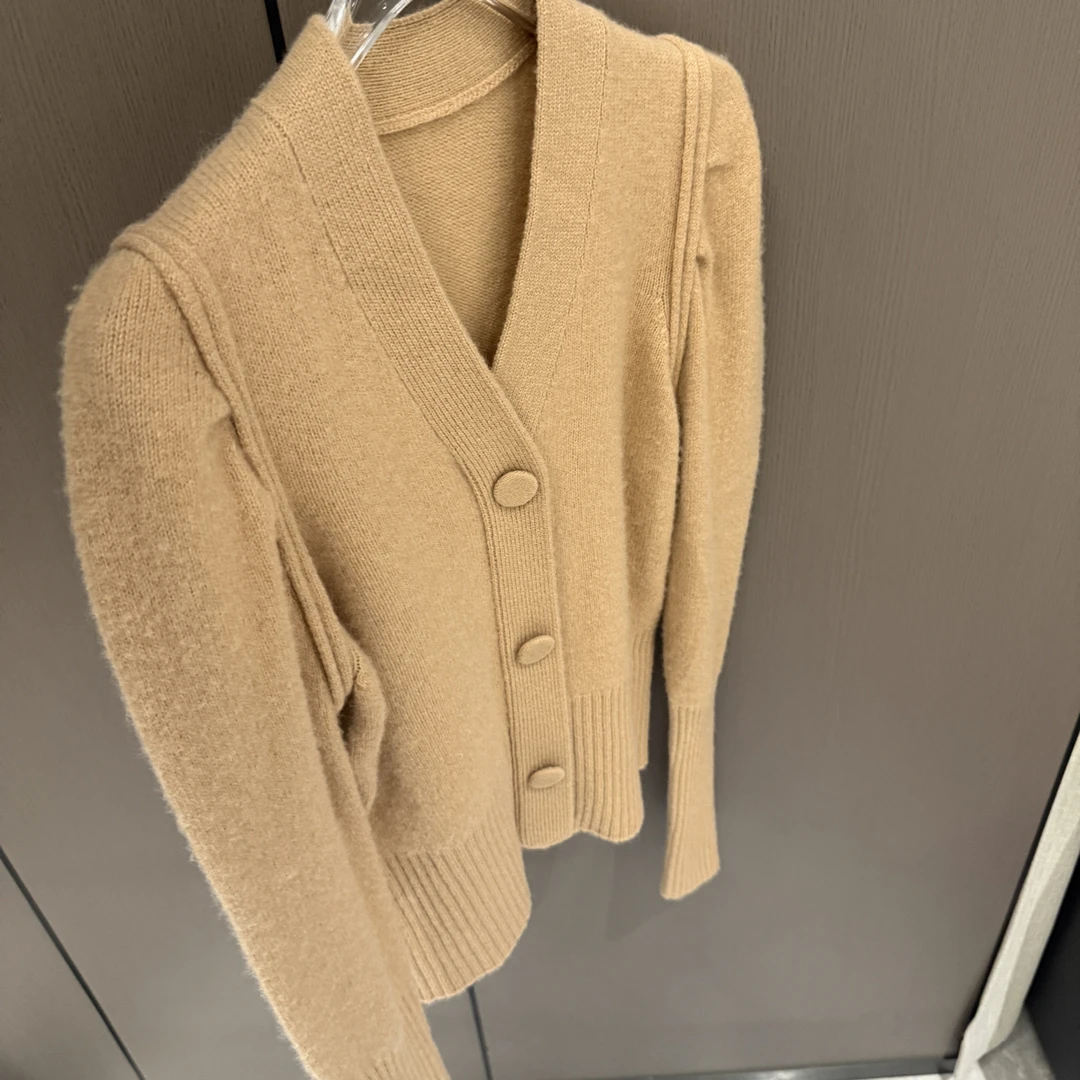 NNIE 耗牛绒 绵羊毛针织上衣