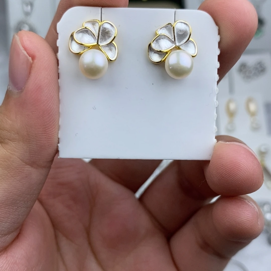 耳饰淡水珍珠未镶嵌