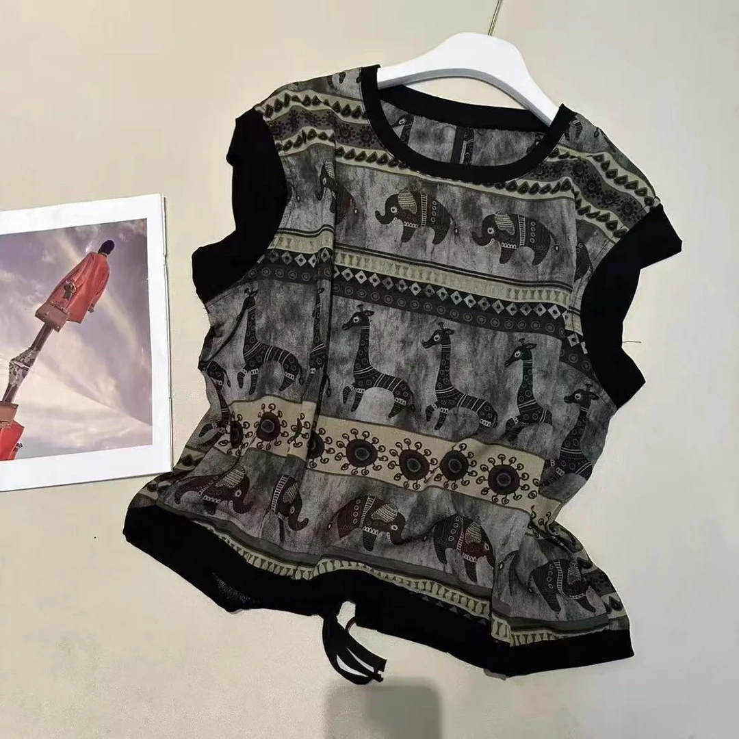 《优麦汇》Y6158夏款圆领设计感时尚百搭无袖显瘦上衣款女