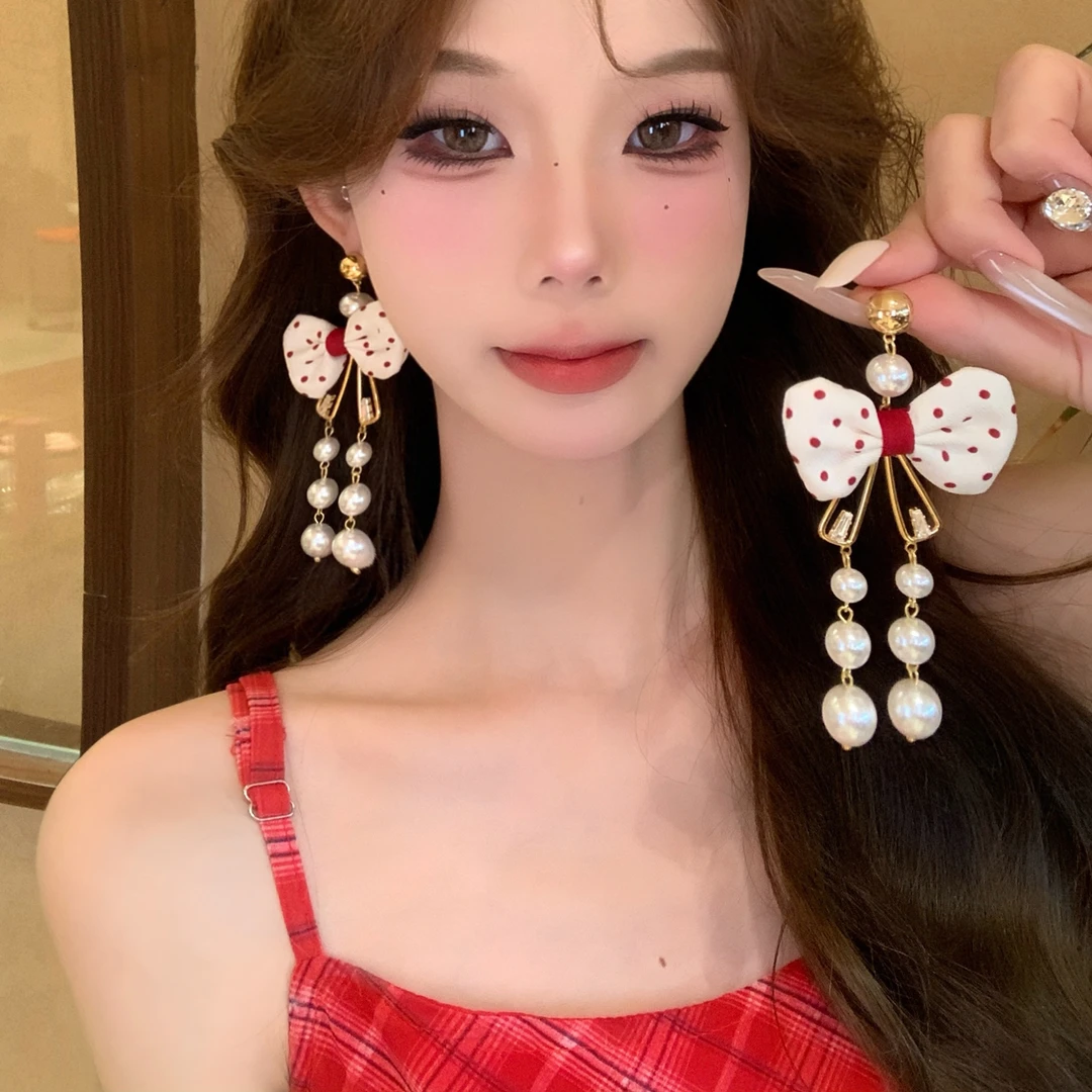 非金属仿珍珠耳饰 优雅气质法式波点蝴蝶结耳环甜美温柔千金耳饰