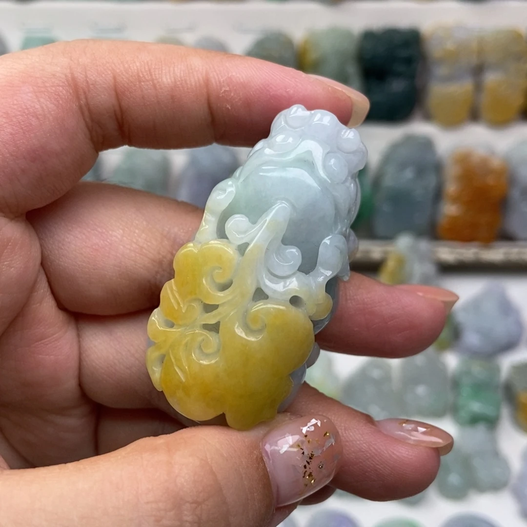 吊坠(赠链)未镶嵌翡翠