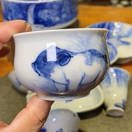 杯子青花写意生肖猪猪杯