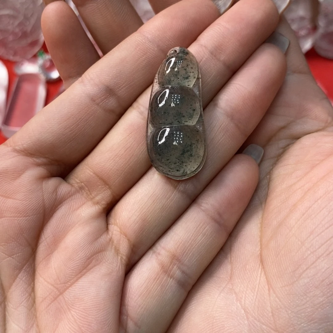 石英质玉未镶嵌吊坠