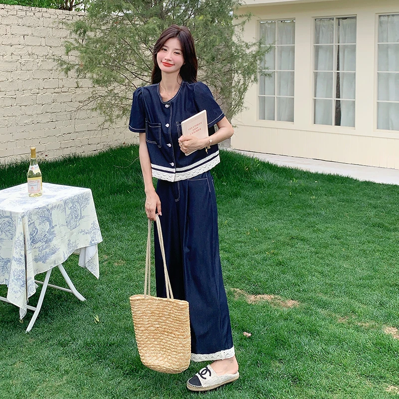 蓝色洋气减龄牛仔套装女2025夏季新款韩版设计感外套阔腿裤两件套